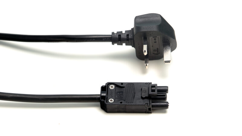 Impulse Mains Lead UK Plug to 3 Pole Connector - Image 5